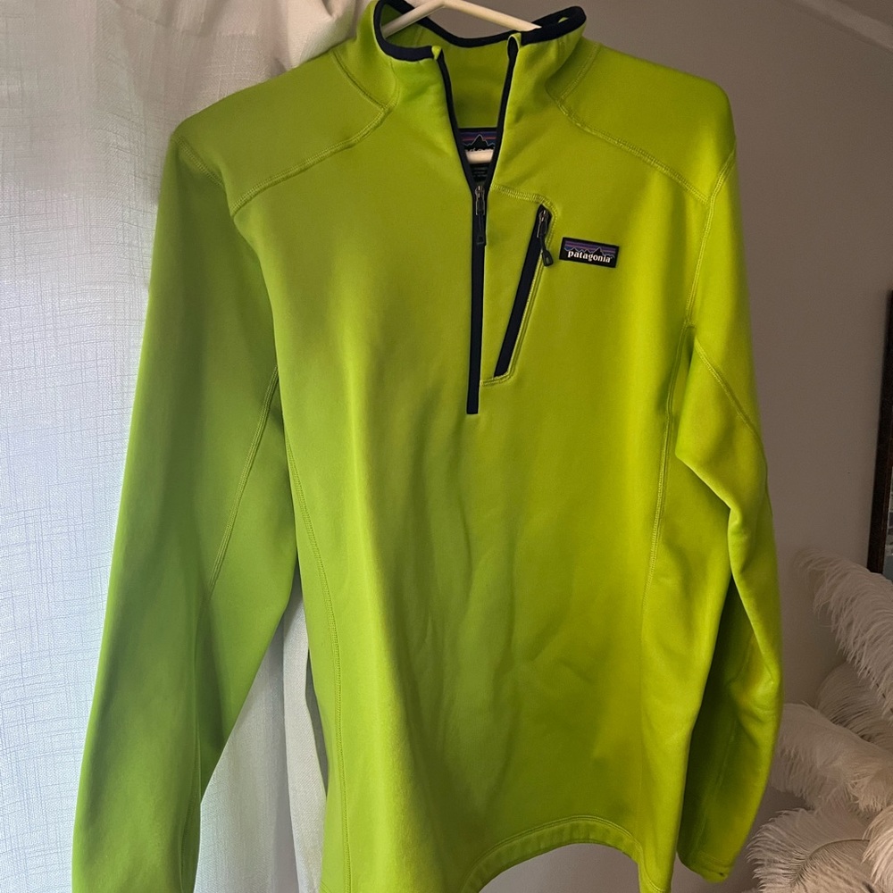 Green Patagonia jacket